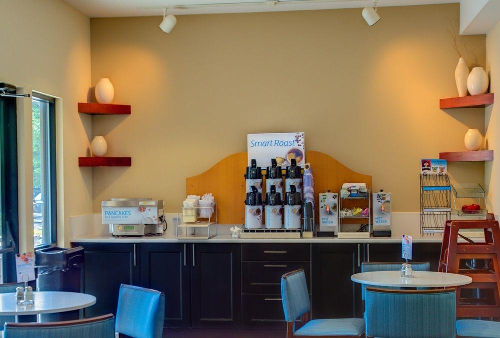 Holiday Inn Express Bellingham By Ihg Exterior photo
