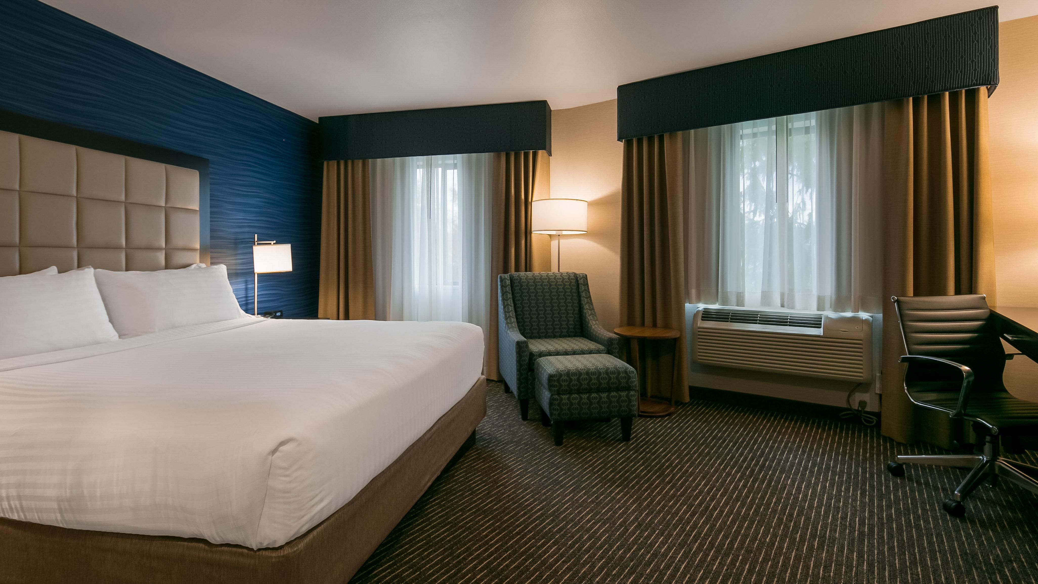 Holiday Inn Express Bellingham By Ihg Exterior photo
