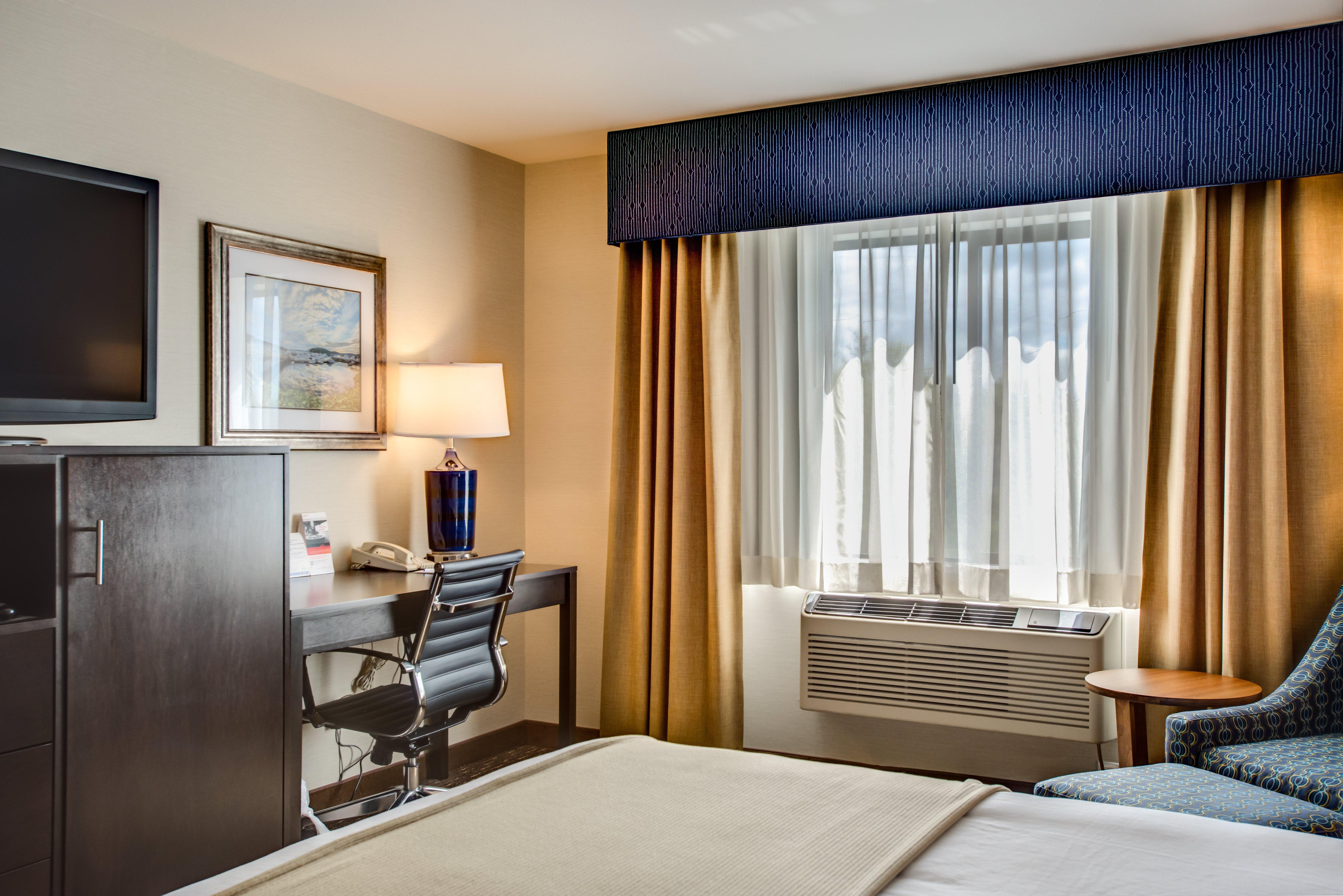 Holiday Inn Express Bellingham By Ihg Exterior photo