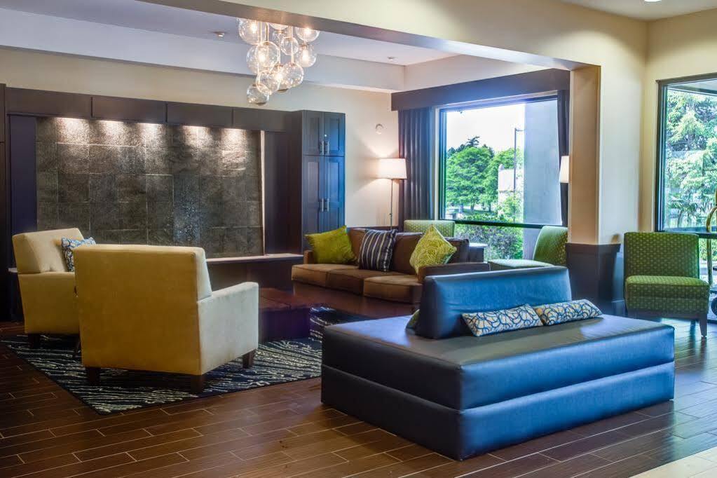 Holiday Inn Express Bellingham By Ihg Exterior photo
